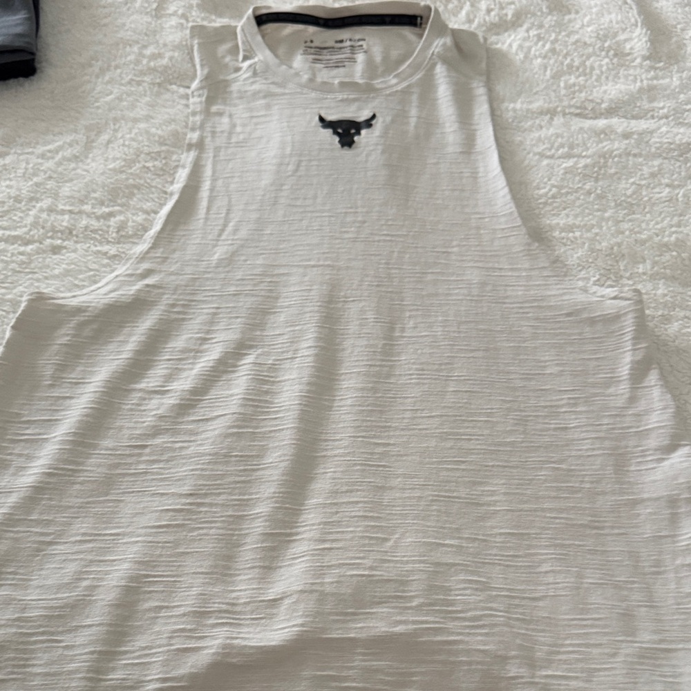Under Armour Men's Sleeveless Tank in Cream